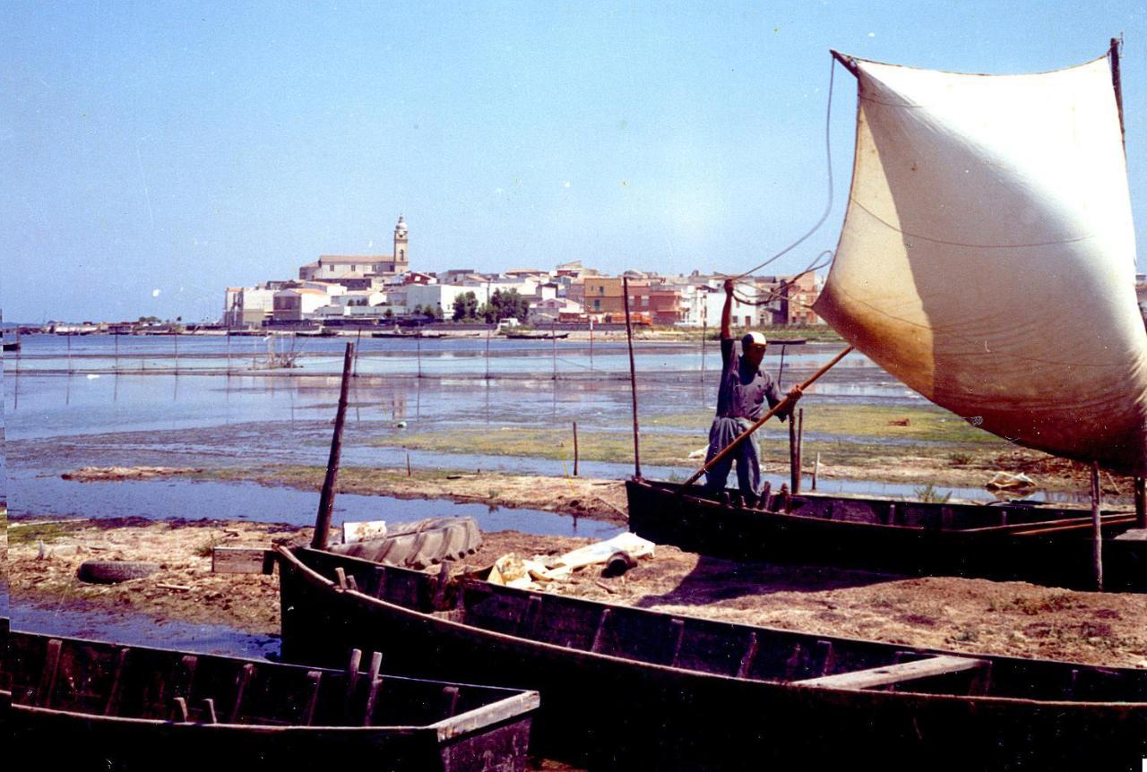 La Luna Nel Pozzo Lesina Exterior foto
